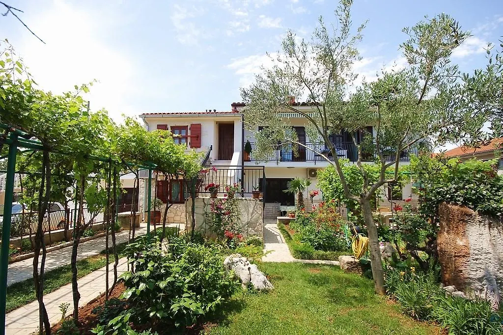 Apartment Pifar Medulin